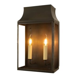 The Strathmore Medium Wall Lantern by the limehouse lamp company